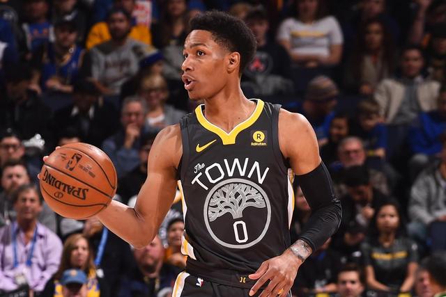 恩比德被驱逐76人险胜马刺 热火胜篮网止3连败