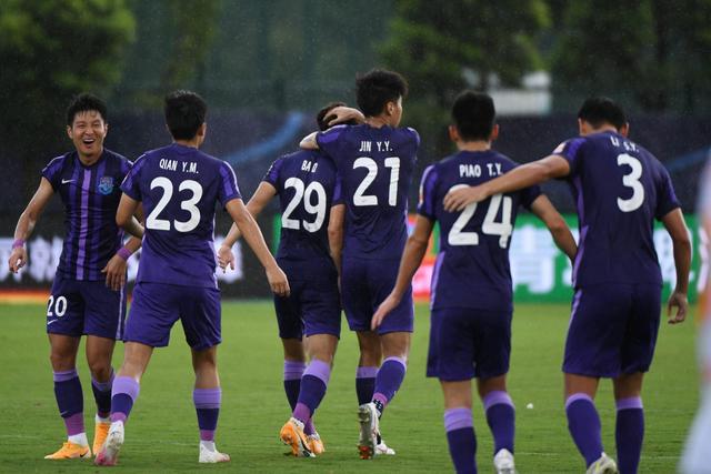 皇马已经告知索拉里，若安帅下课他将紧急接任