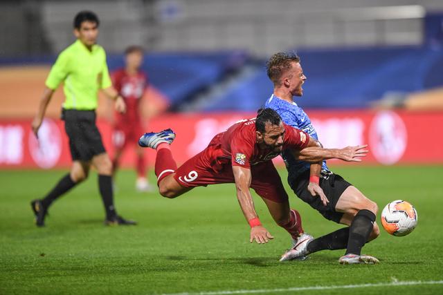 跟队记者：拜仁不太可能与萨内续约 冬窗也不引援